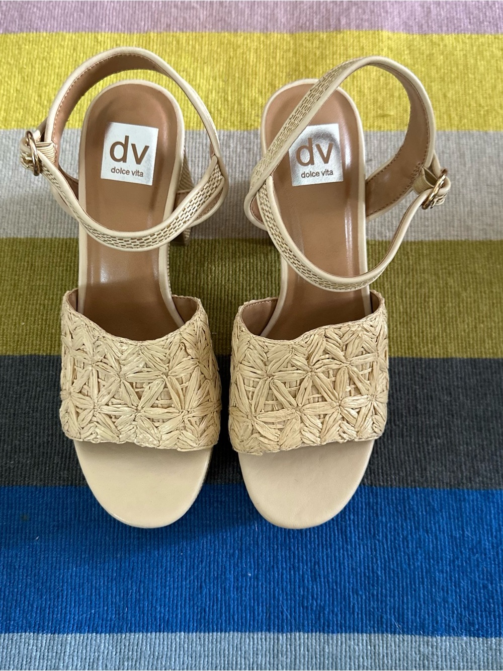 Dolce Vita merini beige platform heels